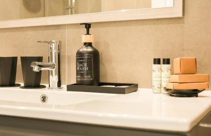 Faro - Modern Design Apartment in Walled Old Town - Foto 13