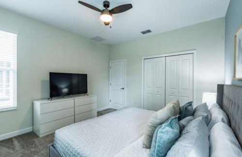 Beautiful and Spacious 5 Bed Pool Home home - Foto 14