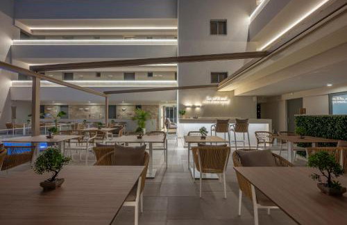 Sandy Seaside Suites - Foto 18