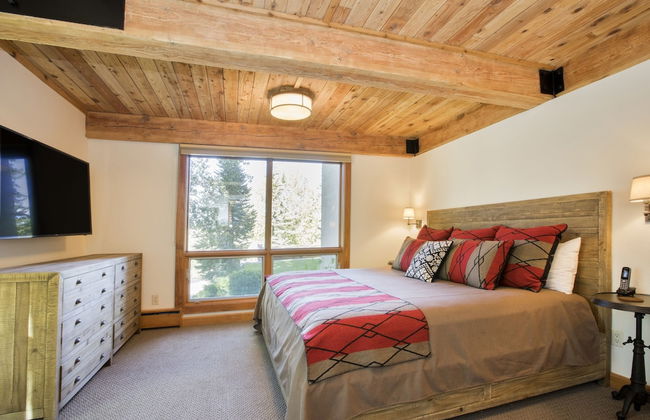 Top of the Village - Foto 30