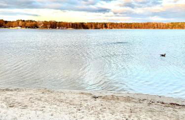 Wood&Stone - Modernes Haus in Seenähe am Tankumsee mit Terrasse, Outdoorküche, Kamin, Homeoffice Bereich & voll ausgestatteter Küche im Naherholungsgebiet - Foto 79