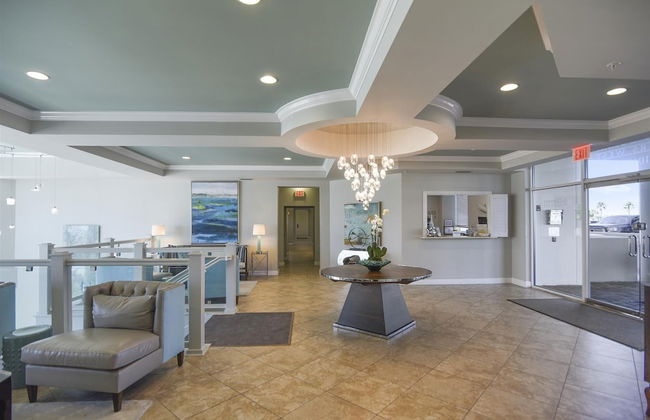 Silver Beach 506 is a gorgeous Gulf Front 4 BR with free beach service - sleeps 8 by RedAwning - Foto 2