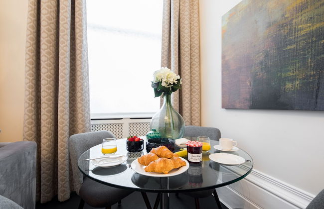 Lancaster Gate ,Hyde Park by London Hotel Collection - Photo 14