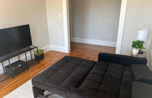 Full Apartment in Lynn - Fits 5 people - Foto 2