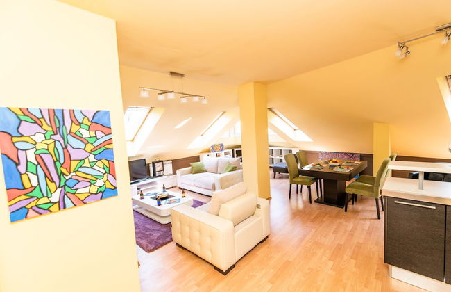 Spacious Design Loft in Beautiful Neighborhood - Foto 1