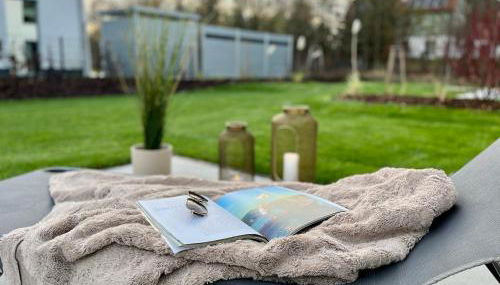 Luxus-Ferienhaus mit Saunen und großem Garten - Foto 5, Garden