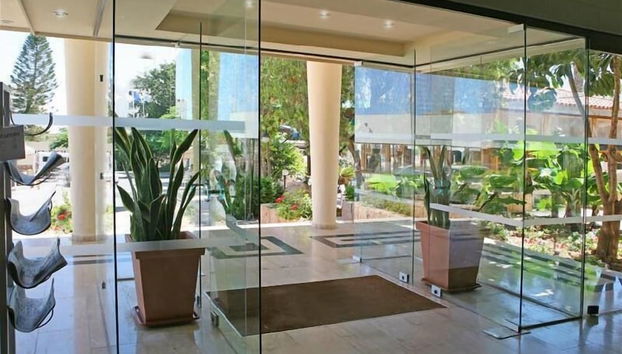 Entrada (vista interior)