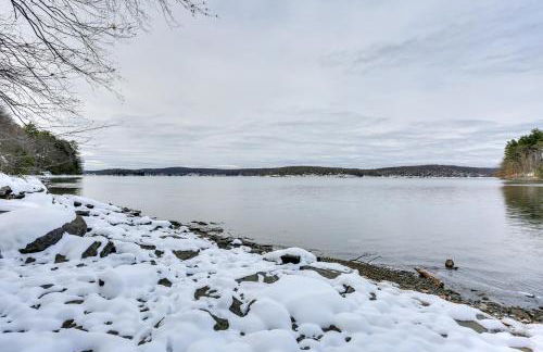 All-Season Lake Wallenpaupack Condo with Views - Foto 32