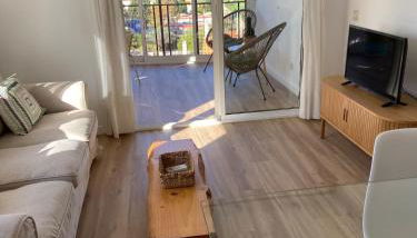 Apartamento en Voramar a 2 minutos de la playa - Foto 2