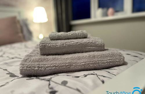 Stylish Cosy Home - M42, Airport, NEC & Train St - Photo 11