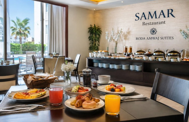 Roda Amwaj Suites - Photo 54