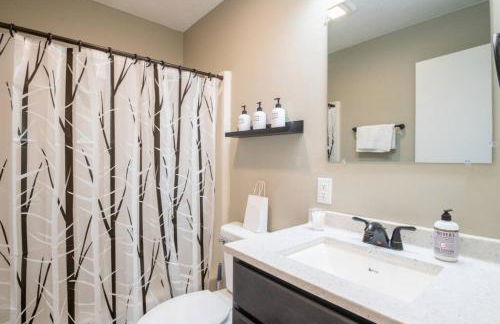 THE BLACK STRAT an iconic, new age apartment - Foto 5