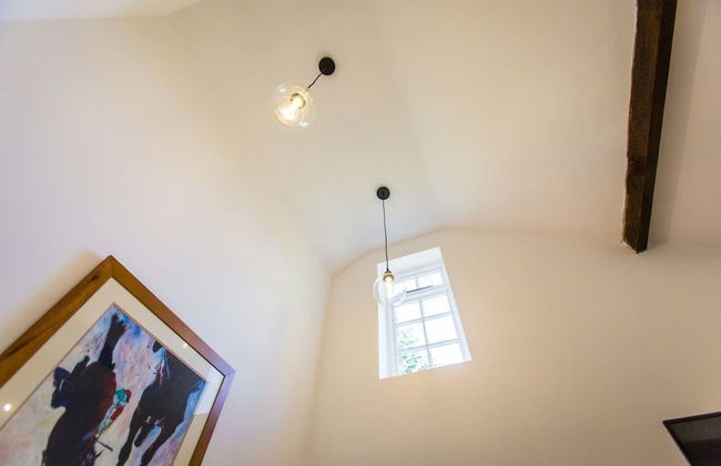 Oakley Country Retreat-1 Bed-garden-free Parking - Photo 8