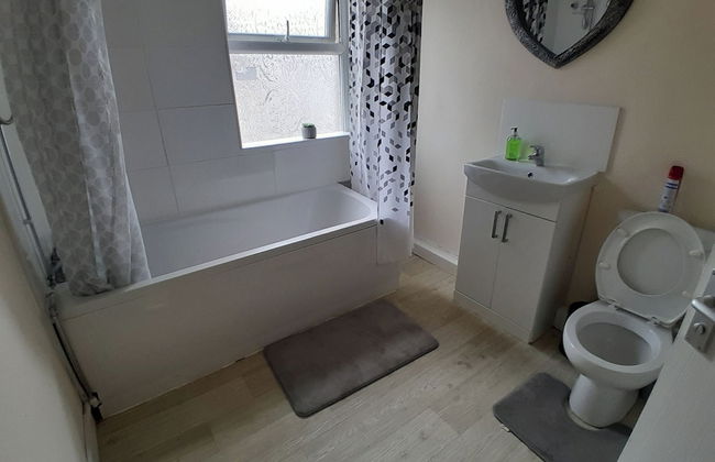 Blackpool - 2-beds - Sleeps 5 - Pet Friendly - Photo 17
