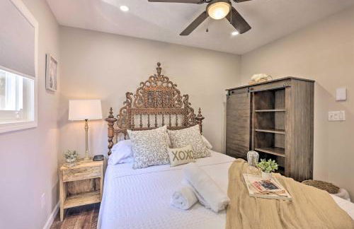 Fire Pit and Furnished Deck Serene Tobyhanna Escape - Foto 12