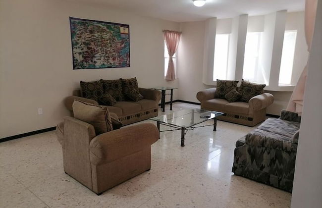 Amplio Departamento, Seguridad, Ubicación Pb - Foto 1