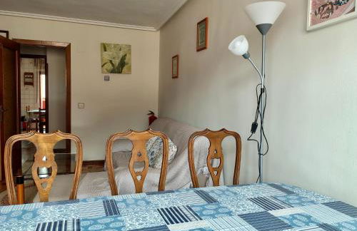 La terraza del Naranco - 3 habitaciones , PARKING y WIFI free - Foto 4