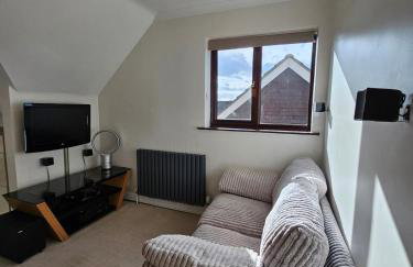 Dog-Friendly Country Home, Woodburner, Private Fields & Hot Tub! - Photo 73