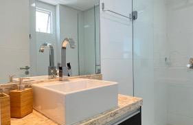 COBERTURA com belíssima vista para o mar e jacuzzi - Foto 18