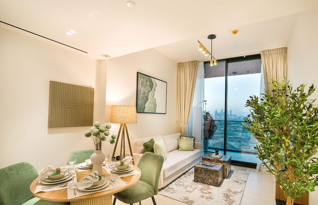 Easygo- Stylish 1bdr Binghatti Corner - Photo 1