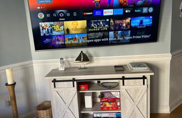 Unique 3BR, 1 of 5 Condos w/Huge Poolside Patio, Steps to Beach & Pier, Gated - Foto 43