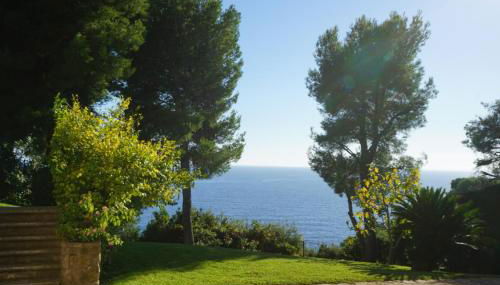 Grande villa familiale vue mer avec piscine - domaine privé à St Cyr sur Mer - Foto 4, Garden