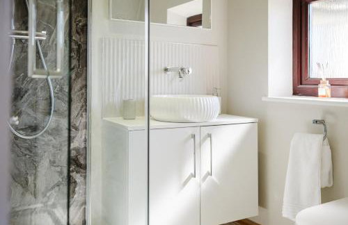 Beautiful 4 Bedroom Cotswolds Home near Woodstock! - Foto 12