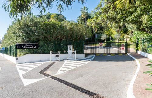 Côte d’Azur Sea View Tennis Beach Access - Foto 41