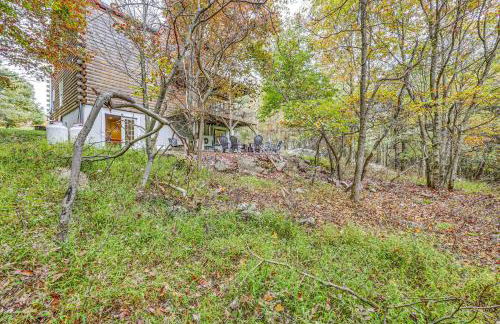 Secluded Retreat near Ski Resorts, Hot Tub, BBQ - Foto 65