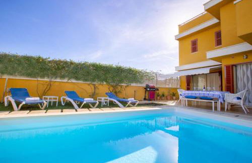 Villa Isabel - Foto 1