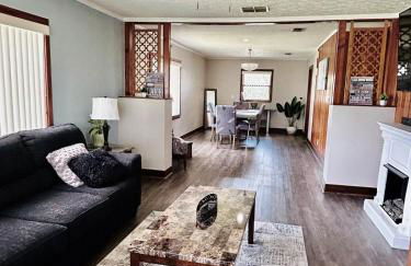 Spacious Lake Retreat for Families - Foto 1