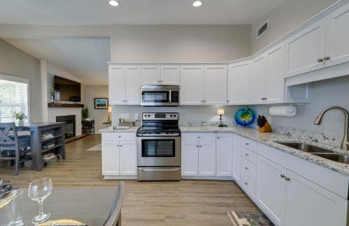 Lovely Morehead City Home with Fire Pit and Gas Grill - Foto 12