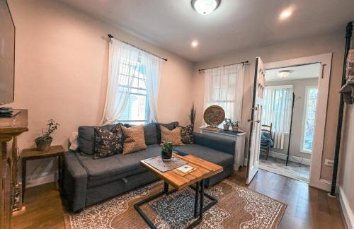 Perfect full private first floor home with convenient amenities - Foto 18