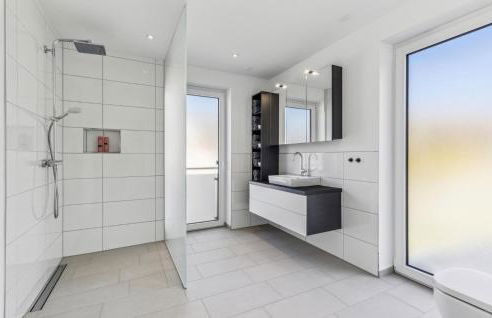 Nice Home In Kirchen - Sieg With Wifi - Foto 17