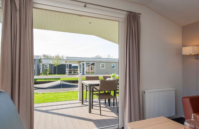 Lakeside Cottage With Boat - Photo 41