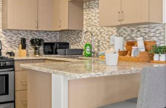 Modern Townhouse Near Everything Shopping Center - Foto 7