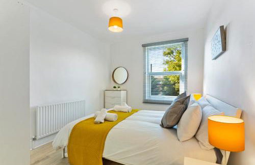 Jasmine Villa A - Ideal for QMC & Uni - Free parking - Photo 12