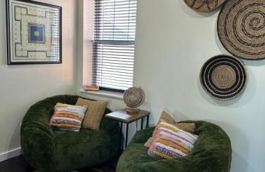 Historic Carriage House Near Attractions - Foto 2