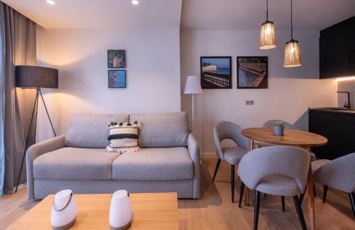 VILLAR Suites by Cadiz4Rentals - Foto 10