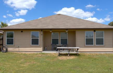 Stylish 3 Bedroom retreat near Downtown and Outlet - Foto 28