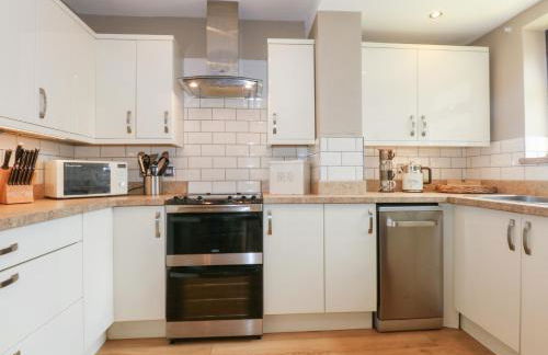 Fairfield - Photo 17