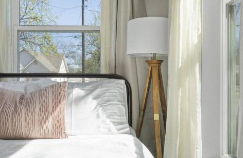 Cowboy Pool 2 mins 2 Silos & Cameron Park - Photo 45