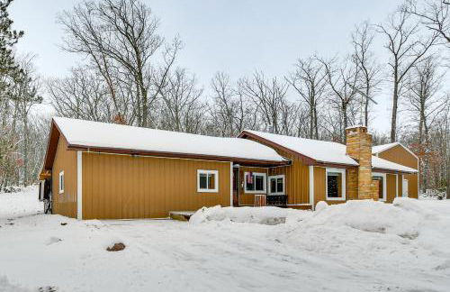 Home Theater and Hot Tub! Home Near Higgins Lake - Foto 25