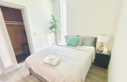 Newly Built Stylish Modern 2B In LA - Foto 72