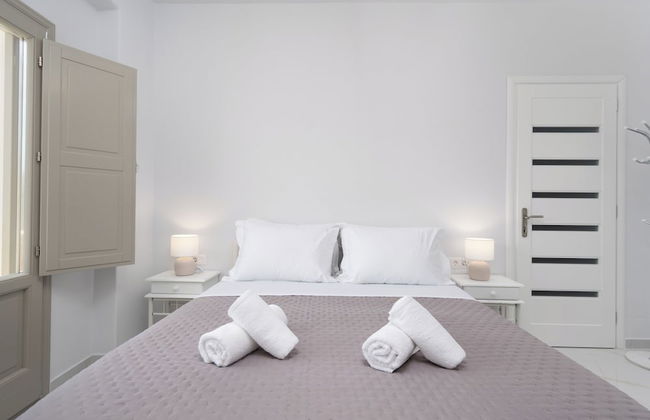 Yiota Collection 4 Suites & 4 Prive Jacuzzi - Foto 25