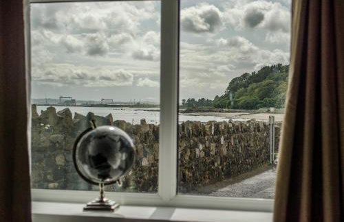 For Sea Lovers ! Coastguard Boat House right on Belfast Lough - Foto 17