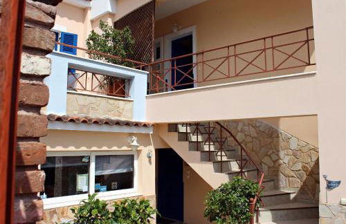 Koukounaries Apartments Limni - Photo 8