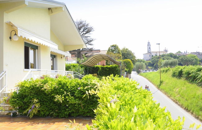 Near the Harbour and Sandbeach of Pacengo di Lazise - Foto 27