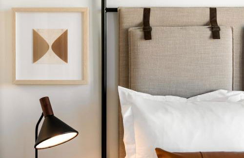 Hyatus Luxury Residences Boston Everett Premier Collection - Photo 43