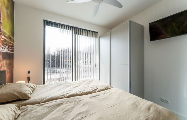 Villa in Zeewolde With Terrace - Photo 2